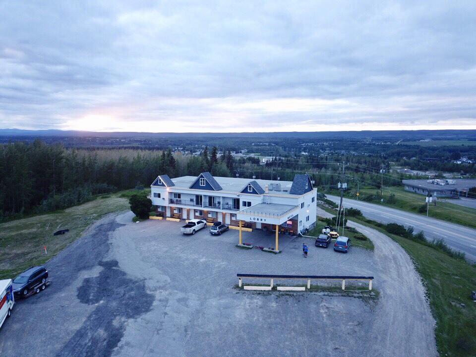 Hillview Motel Vanderhoof Dış mekan fotoğraf